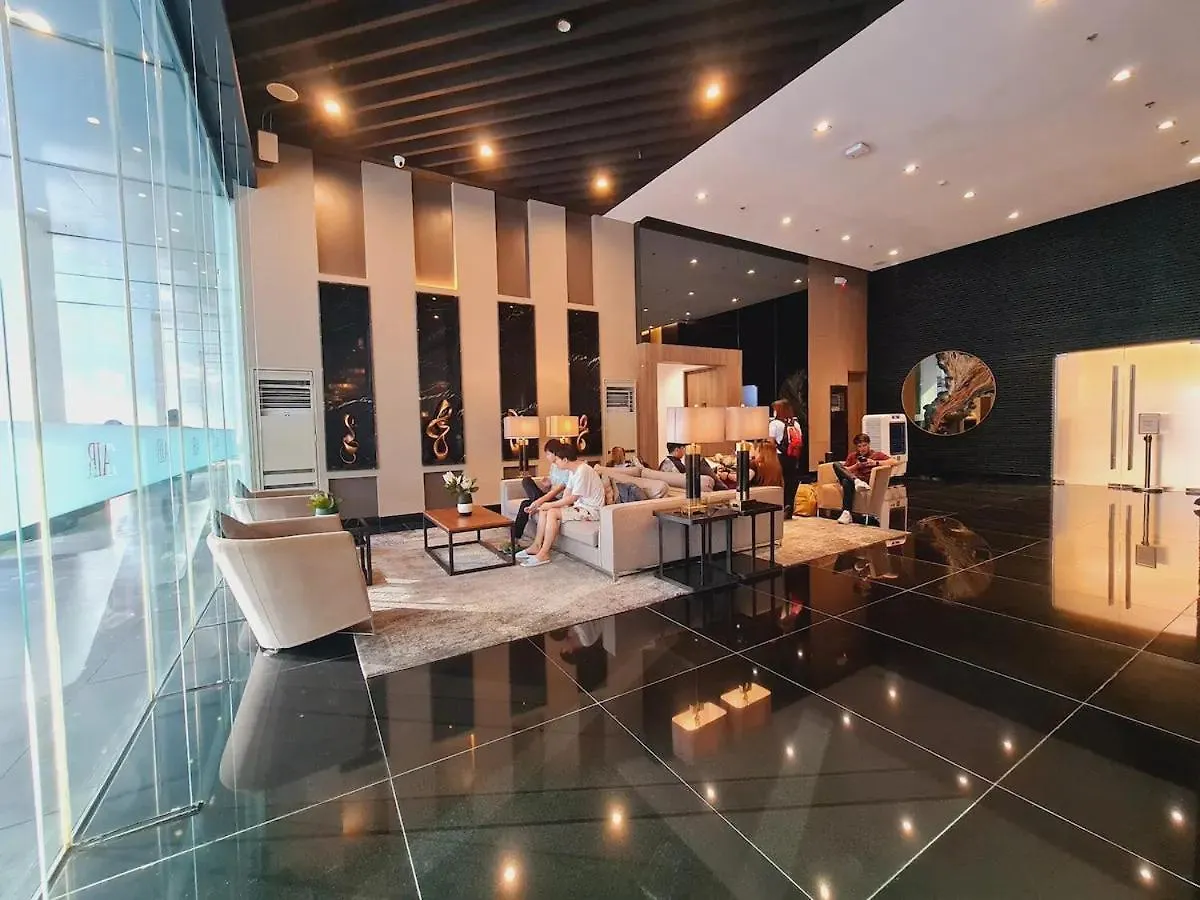 Makati Ayala Luxury Stylish Uncle Sam Condo Gym Swim Park 300 Mb 2641 Manila