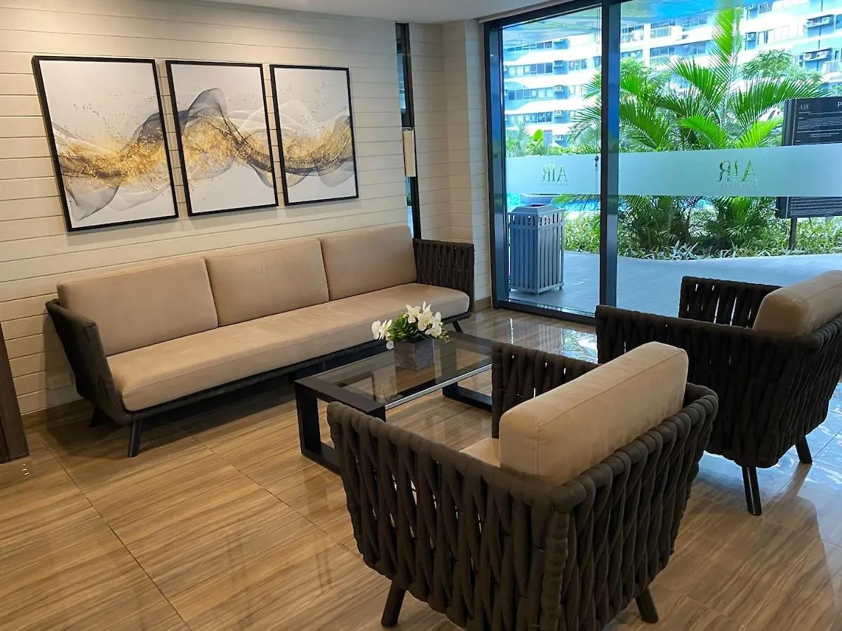 Apartment Makati Ayala Luxury Stylish Uncle Sam Condo Gym Swim Park 300 Mb 2641 Manila Philippines