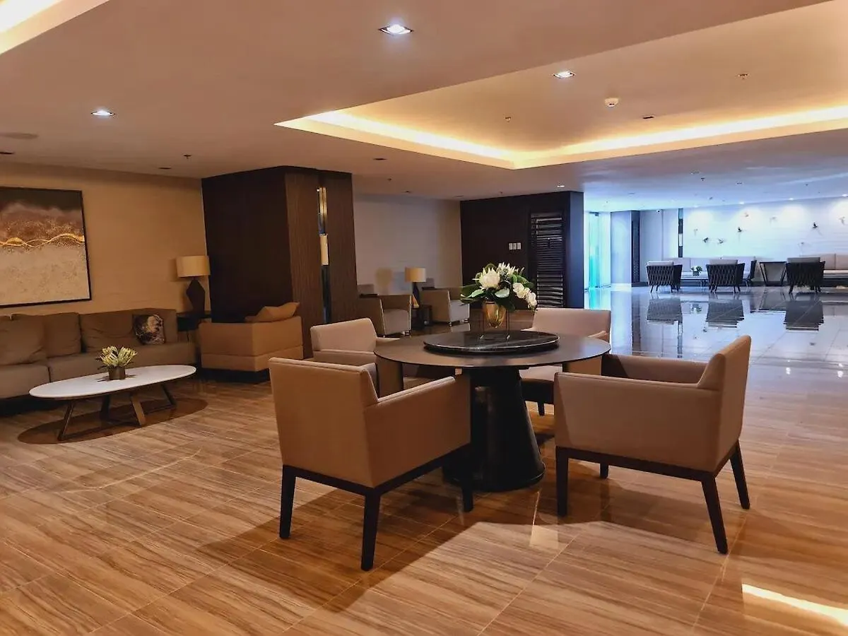 Apartment Makati Ayala Luxury Stylish Uncle Sam Condo Gym Swim Park 300 Mb 2641 Manila